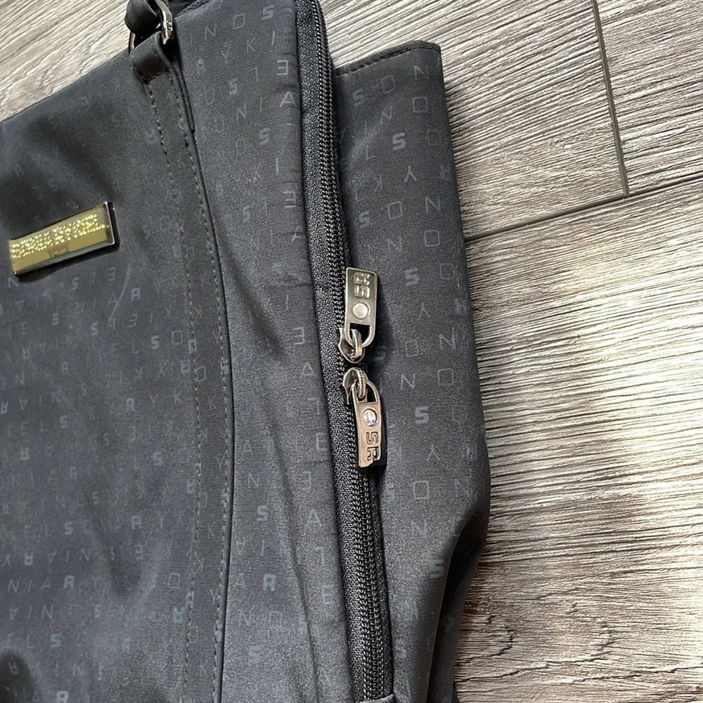 Sonia Rykiel can interior casual